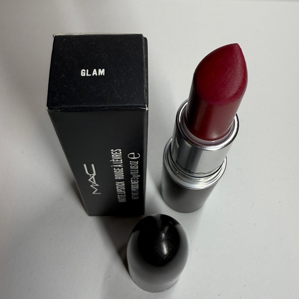 MAC Cosmetics Glam Matte Finish - Picture 2 of 4
